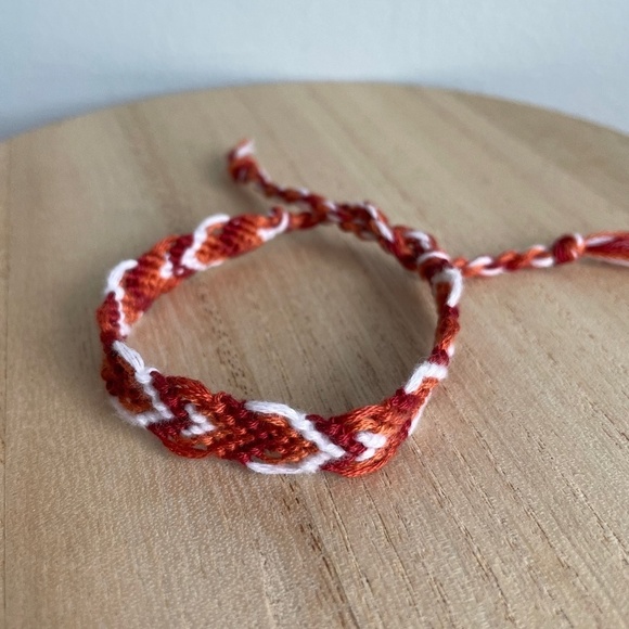 10/$25 Juno Woven Bracelet - Picture 1 of 1